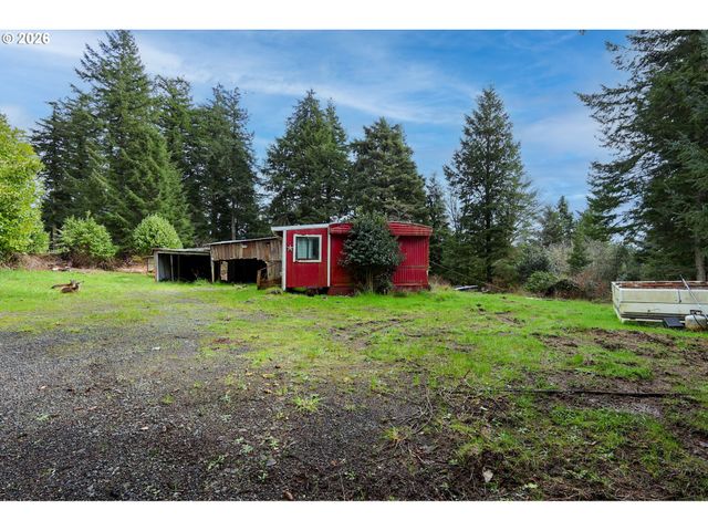 62885 ISTHMUS HEIGHTS Rd, Coos Bay, OR 97420