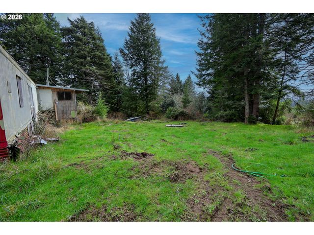62885 ISTHMUS HEIGHTS Rd, Coos Bay, OR 97420