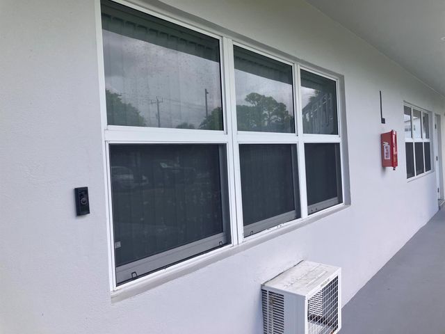 267 Coventry L, West Palm Beach, FL 33417