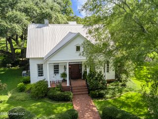 3826 Ms-18, Brandon, MS 39042