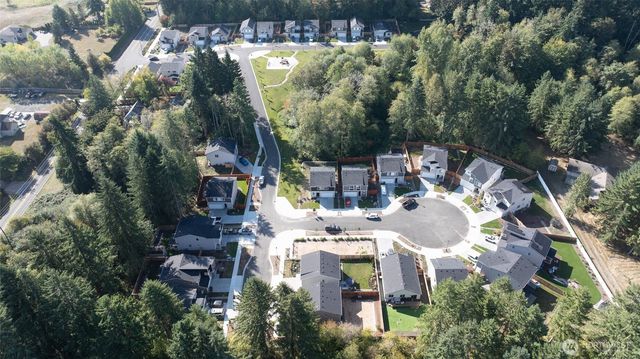 2413 Mookie Lane NE, Lacey, WA 98516