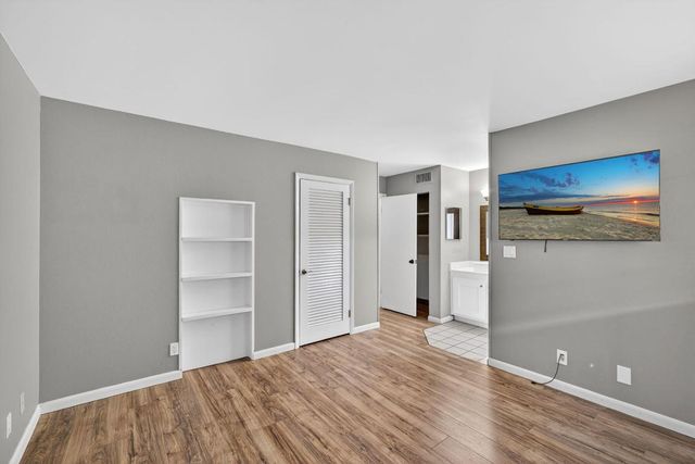 10821 N Military Trail 3, Palm Beach Gardens, FL 33410