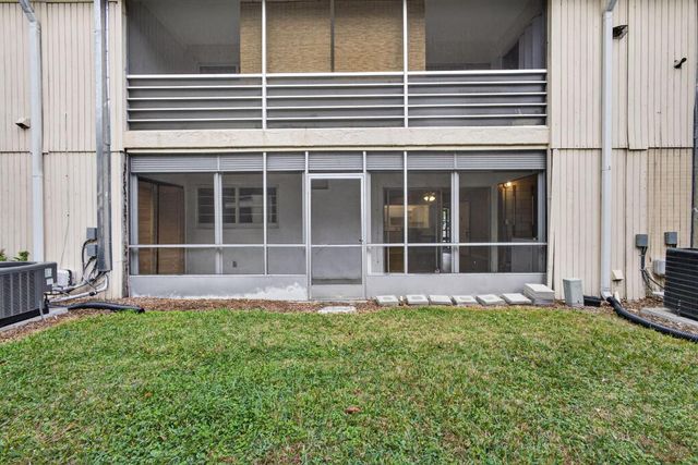 10821 N Military Trail 3, Palm Beach Gardens, FL 33410