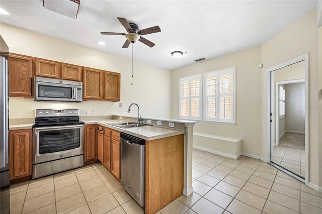 11685 NW 19TH PLACE, Gainesville, FL 32606