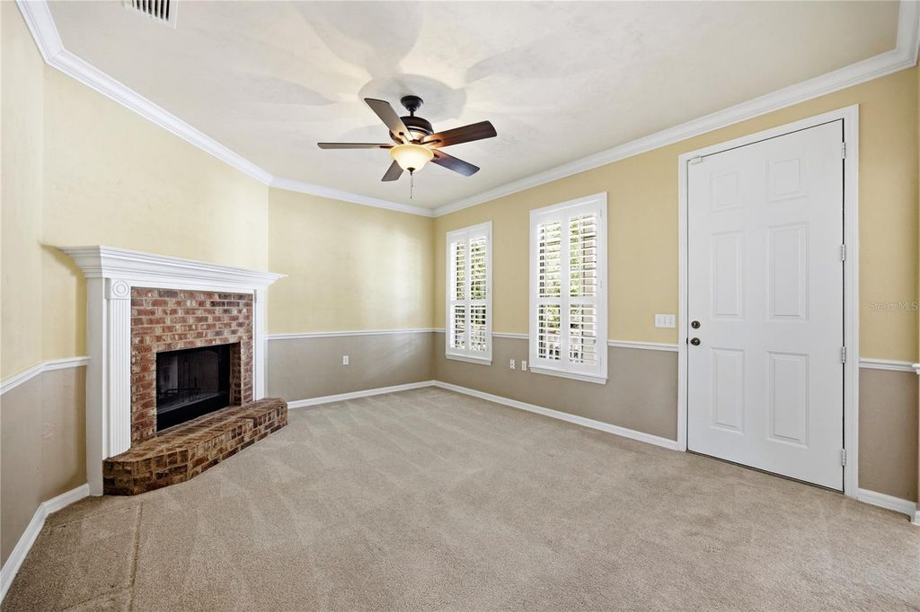 Image 15 of property listing at 11685 NW 19TH PLACE, Gainesville, FL 32606