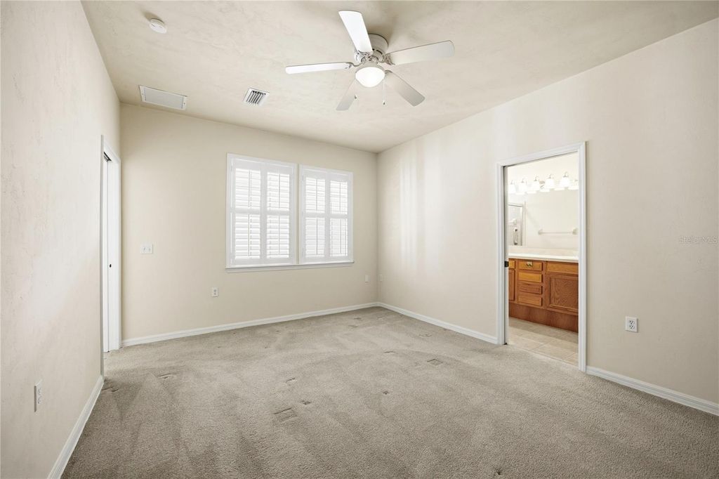 Image 22 of property listing at 11685 NW 19TH PLACE, Gainesville, FL 32606