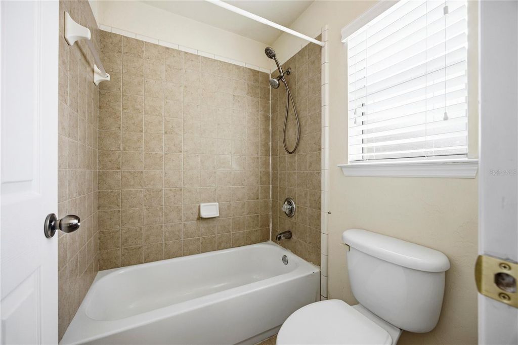 Image 38 of property listing at 11685 NW 19TH PLACE, Gainesville, FL 32606