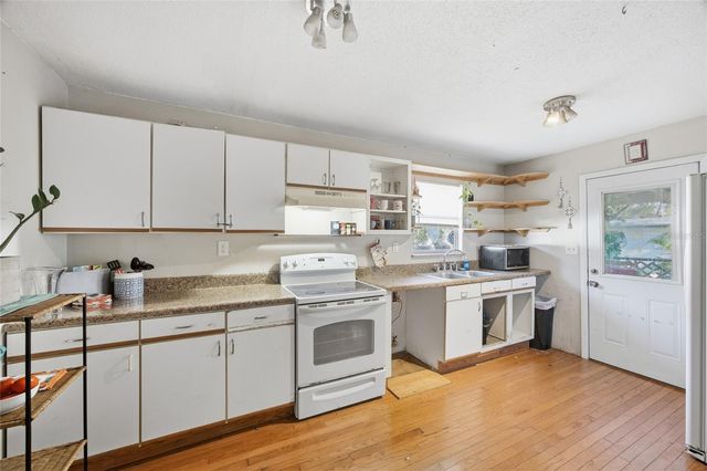 1808 S 86TH STREET, Tampa, FL 33619