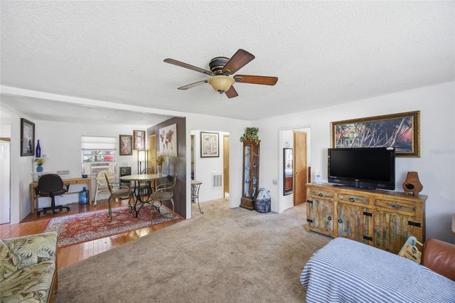 1808 S 86TH STREET, Tampa, FL 33619