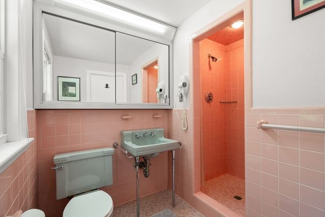 242 Winter St, Weston, MA 02493