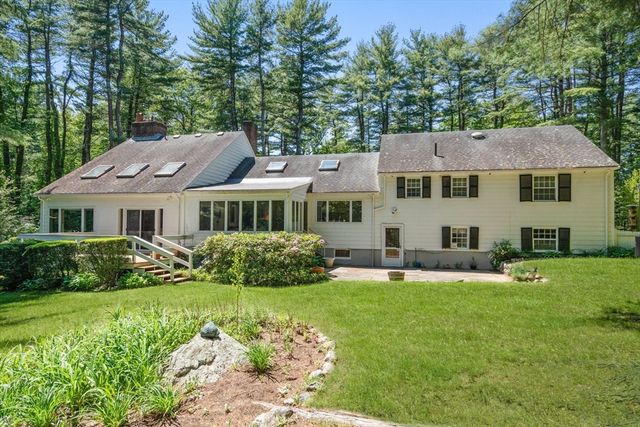 242 Winter St, Weston, MA 02493