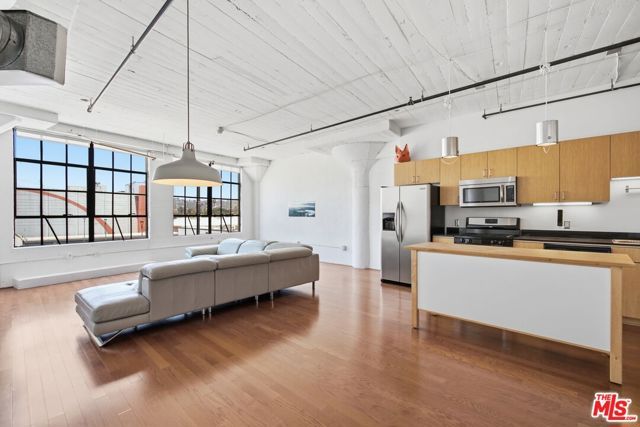 200 N San Fernando Road 315, Los Angeles, CA 90031