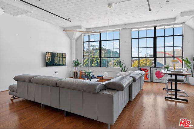 200 N San Fernando Road 315, Los Angeles, CA 90031