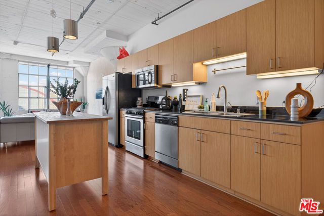 200 N San Fernando Road 315, Los Angeles, CA 90031