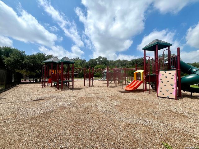 4507 Shay Cir, San Antonio, TX 78251