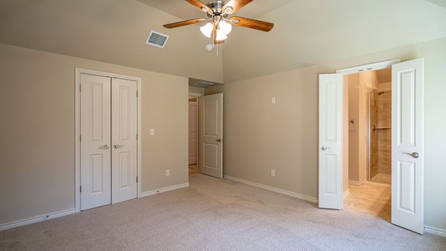 2718 Austin Drive, Granbury, TX 76048