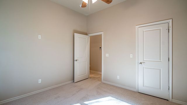 2718 Austin Drive, Granbury, TX 76048