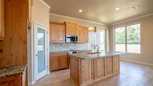 2718 Austin Drive, Granbury, TX 76048