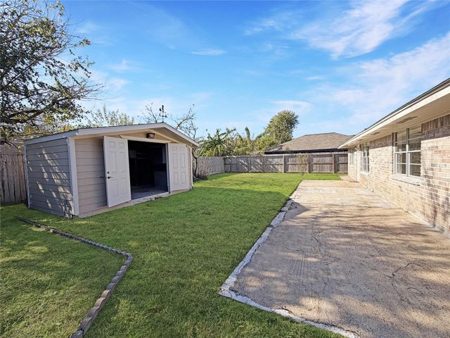 1019 Castolan Drive, Houston, TX 77038