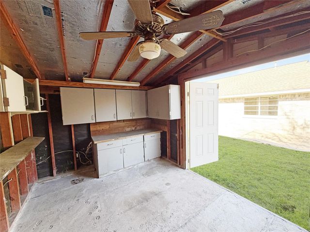 1019 Castolan Drive, Houston, TX 77038