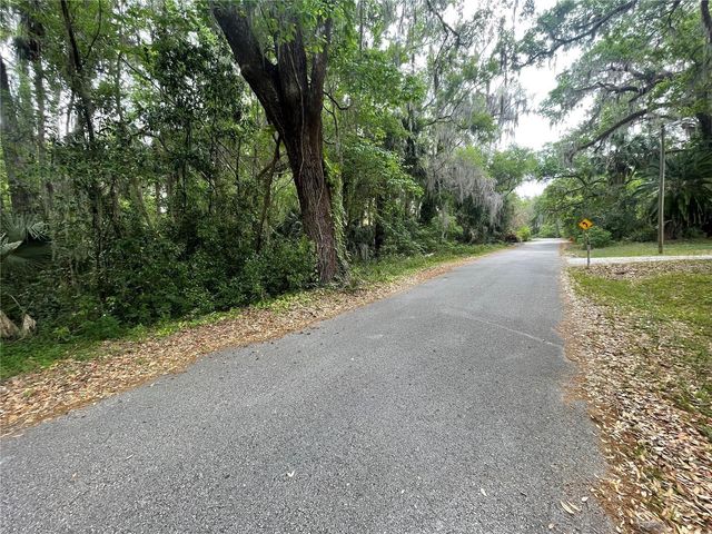 242 FRASER ROAD, Debary, FL 32713