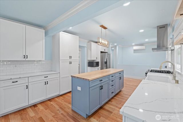3706 N 33rd Street, Tacoma, WA 98407