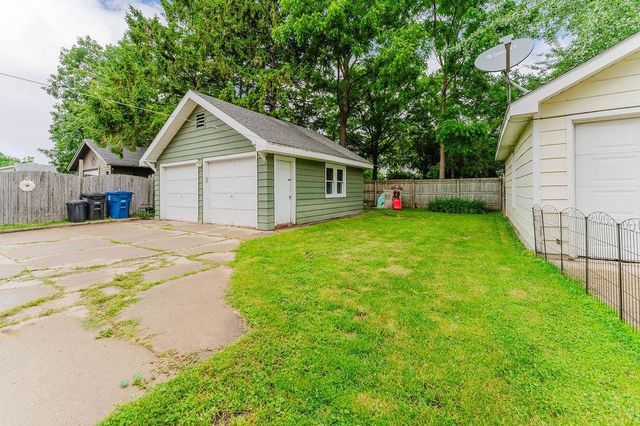 1314 OTTER AVENUE, Oshkosh, WI 54901