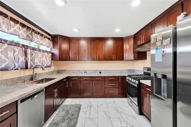 7664 Beckett Street, Tujunga, CA 91042