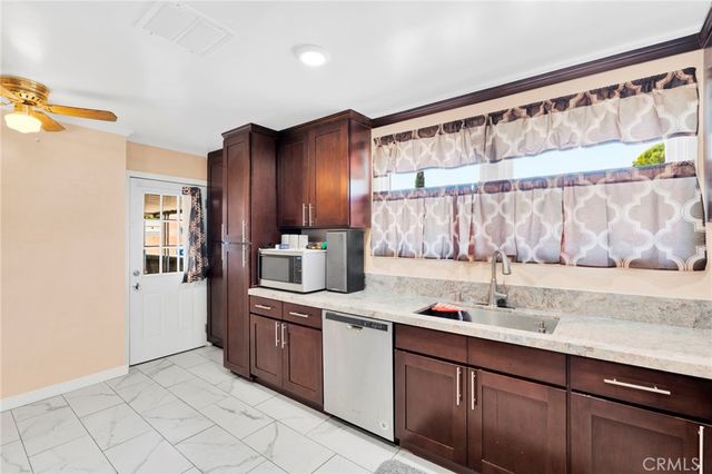 7664 Beckett Street, Tujunga, CA 91042