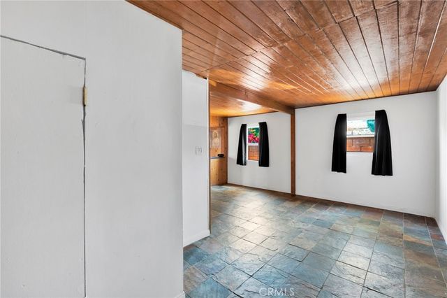 7664 Beckett Street, Tujunga, CA 91042