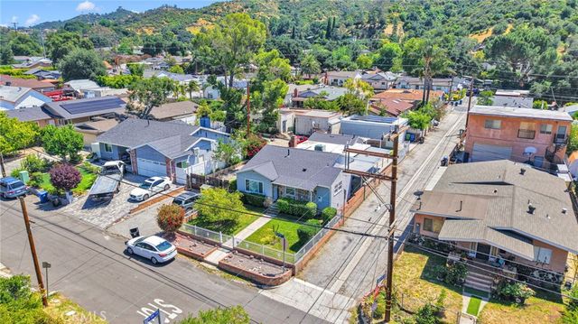 7664 Beckett Street, Tujunga, CA 91042