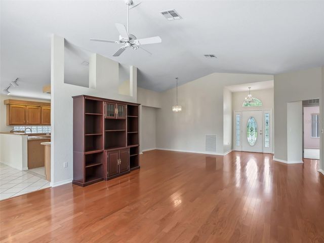 6318 SW 117TH LOOP, Ocala, FL 34476