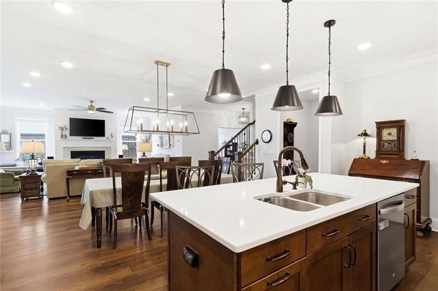 328 McQueen Way, Canton, GA 30115