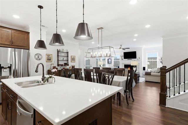 328 McQueen Way, Canton, GA 30115