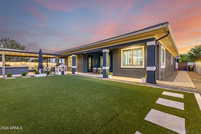 2856 E Bloomfield Parkway, Gilbert, AZ 85296