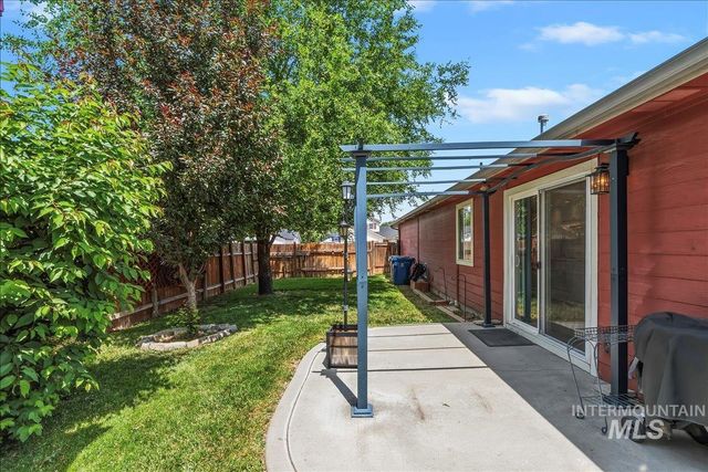 329 Palace Way, Nampa, ID 83687