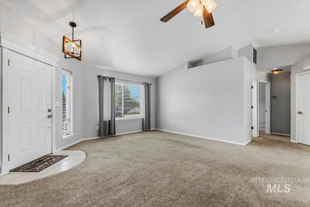 329 Palace Way, Nampa, ID 83687
