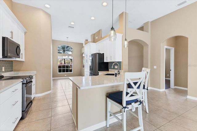 6163 PALOMINO CIRCLE, Bradenton, FL 34201