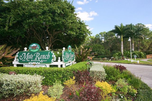 6163 PALOMINO CIRCLE, Bradenton, FL 34201