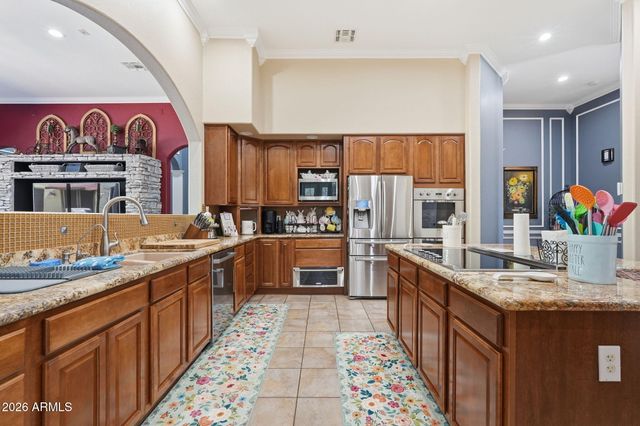 2948 E WATFORD Court, Queen Creek, AZ 85142