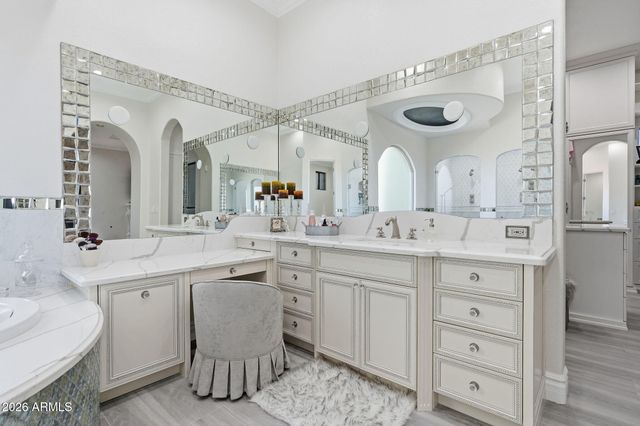 2948 E WATFORD Court, Queen Creek, AZ 85142