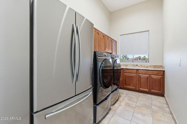 2948 E WATFORD Court, Queen Creek, AZ 85142