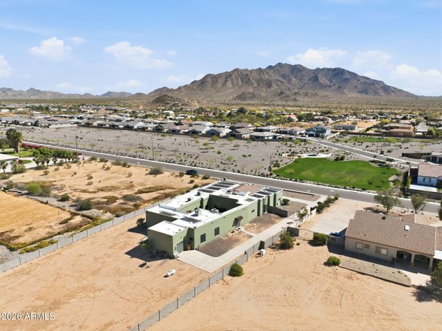 2948 E WATFORD Court, Queen Creek, AZ 85142