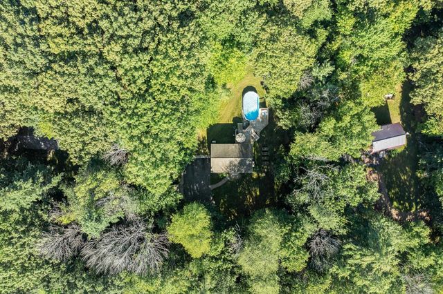 9 Sherwood Road, Londonderry, NH 03053