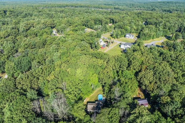 9 Sherwood Road, Londonderry, NH 03053