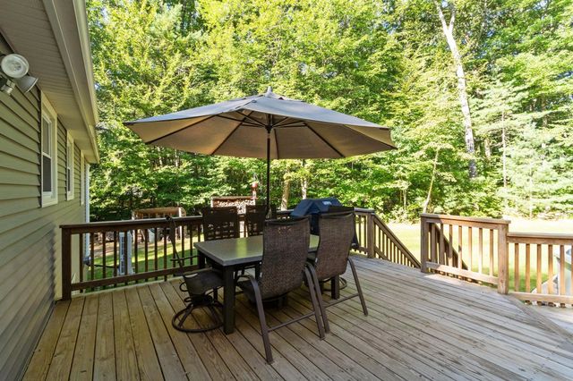 9 Sherwood Road, Londonderry, NH 03053