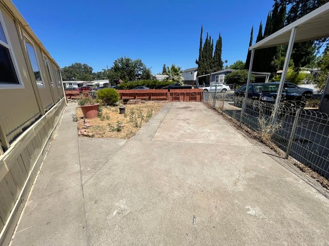 200 Doolittle Dr, Roseville, CA 95747