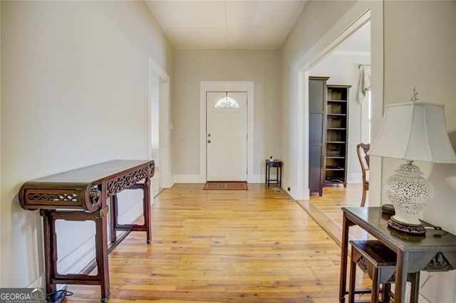 27 N Broad Street, Porterdale, GA 30014