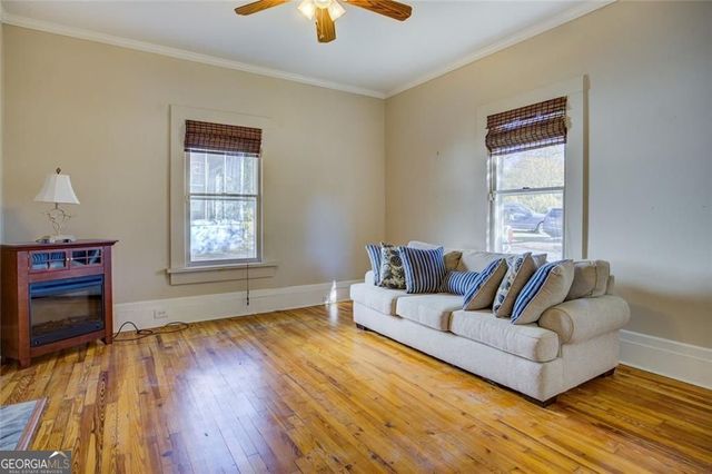 27 N Broad Street, Porterdale, GA 30014