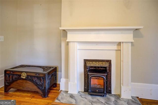 27 N Broad Street, Porterdale, GA 30014